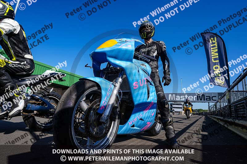enduro digital images;event digital images;eventdigitalimages;mallory park;mallory park photographs;mallory park trackday;mallory park trackday photographs;no limits trackdays;peter wileman photography;racing digital images;trackday digital images;trackday photos